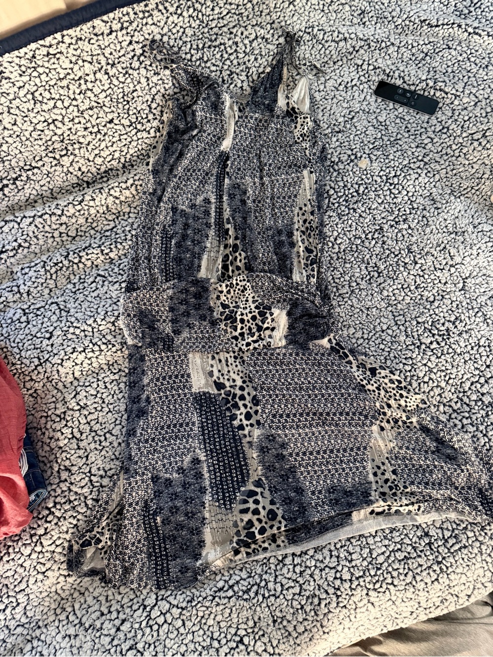 Venus summer dress women’s M Black and gray Patterned Midi dropwaist dress